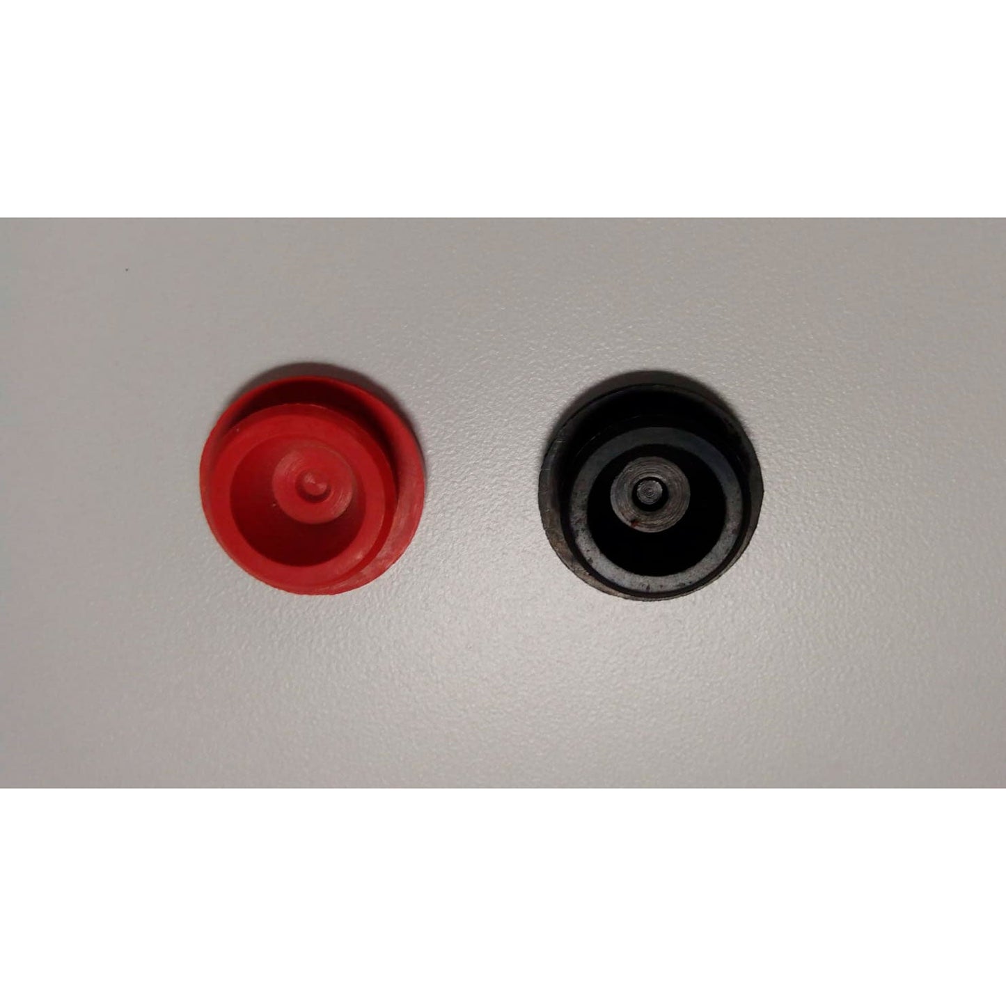 Fortpro Hub Cap Rubber Plug Replacement for Stemco 359-5915 | F276191